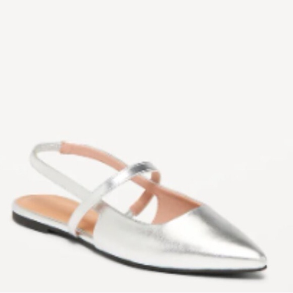 NWT OLD NAVY POINTED FLATS - Picture 1 of 5